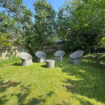 Surbiton Home With Free Parkings, Surbiton, Kingston Upon Thames, Surrey, Greater London Uk 외부 사진