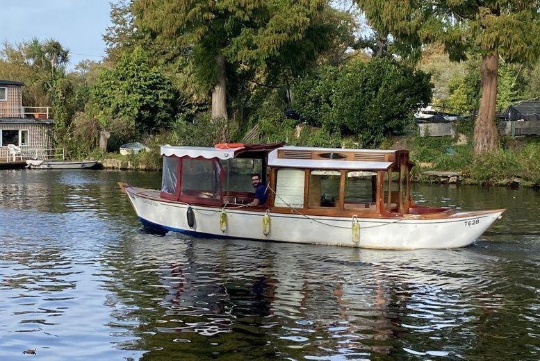Surbiton Home With Free Parkings, Surbiton, Kingston Upon Thames, Surrey, Greater London Uk 외부 사진